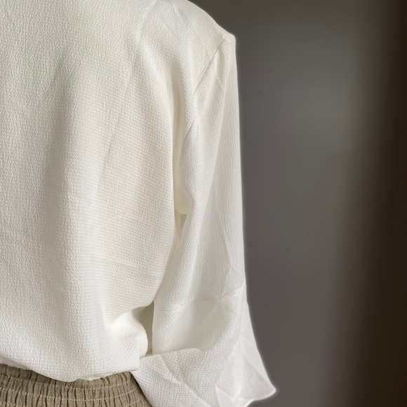 🔹New🔹Cross Front Top - Picture 7 of 7